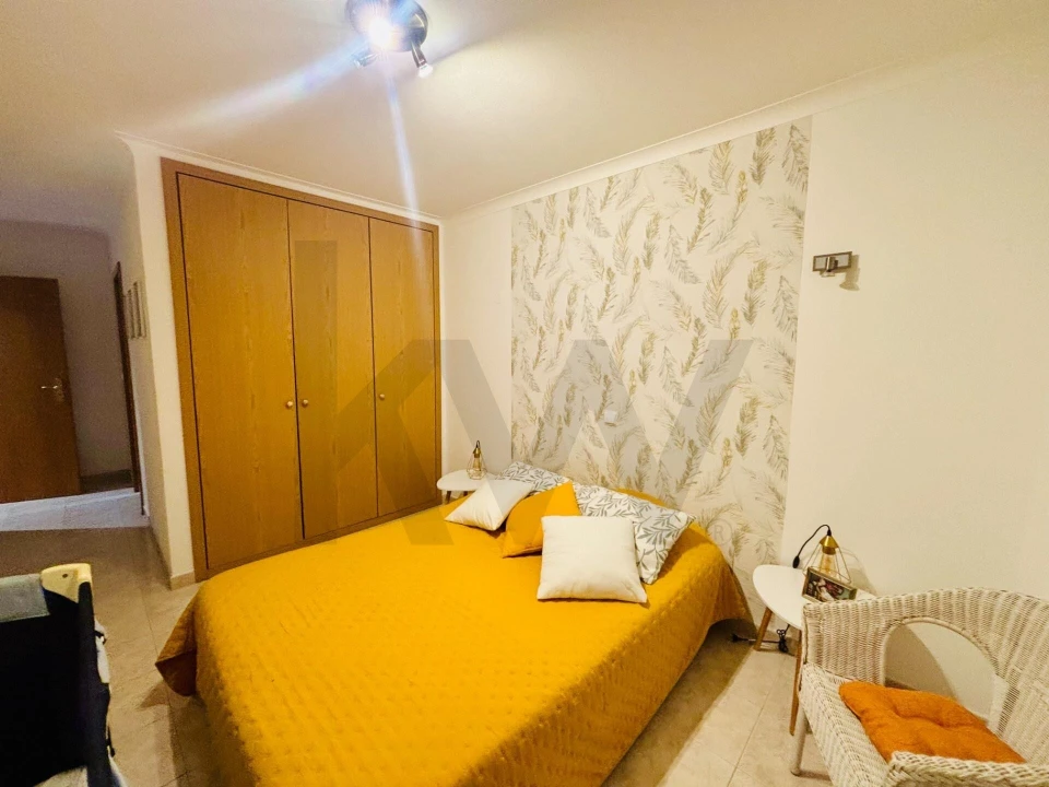 Apartamento T3 para Arrendamento em Portimão Foto 8