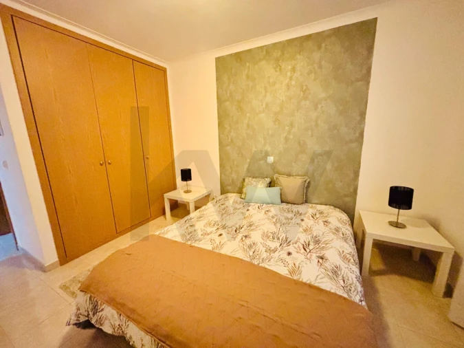 Apartamento T3 para Arrendamento em Portimão Foto 24