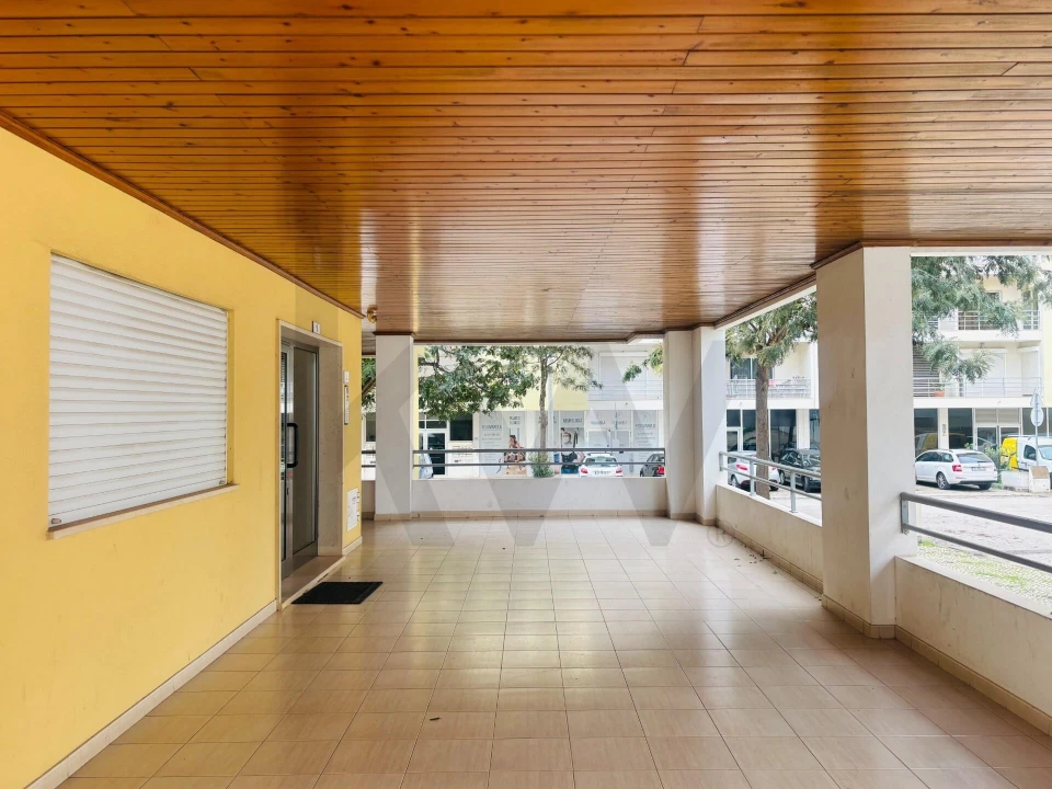Apartamento T3 para Arrendamento em Portimão Foto 5