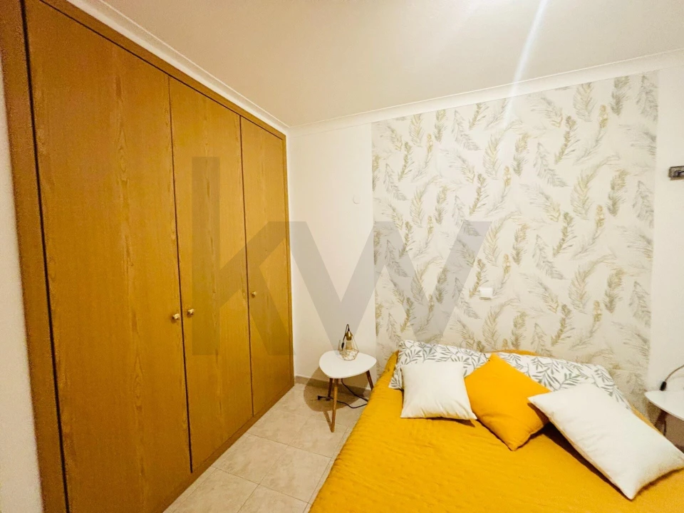 Apartamento T3 para Arrendamento em Portimão Foto 7
