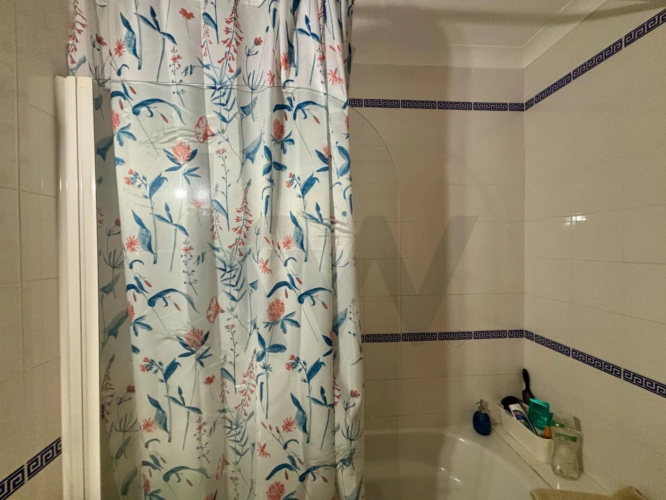 Apartamento T3 para Arrendamento em Portimão Foto 9