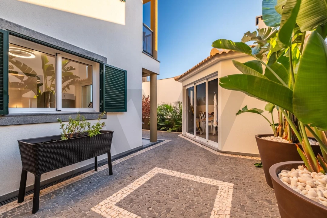 Moradia T3 para Venda em Paul do Mar Foto 9