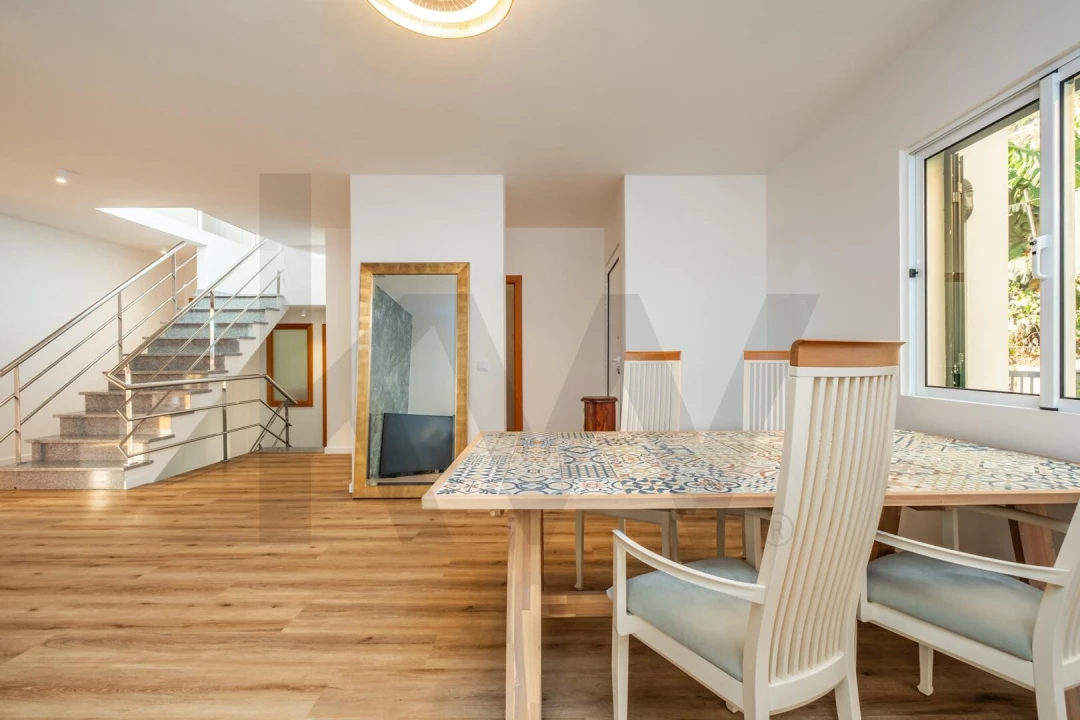 Moradia T3 para Venda em Paul do Mar Foto 16