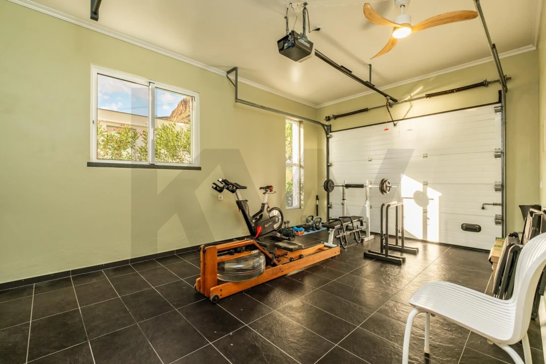 Moradia T3 para Venda em Paul do Mar Foto 32