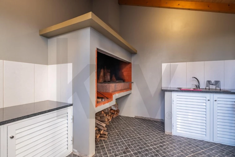 Moradia T3 para Venda em Paul do Mar Foto 10