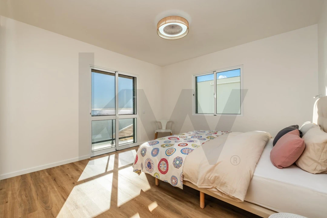 Moradia T3 para Venda em Paul do Mar Foto 19