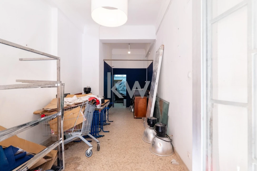 Loja para Venda em Campo de Ourique Foto 2