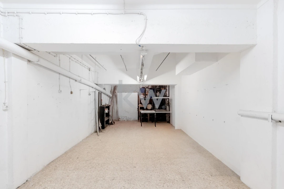 Loja para Venda em Campo de Ourique Foto 6