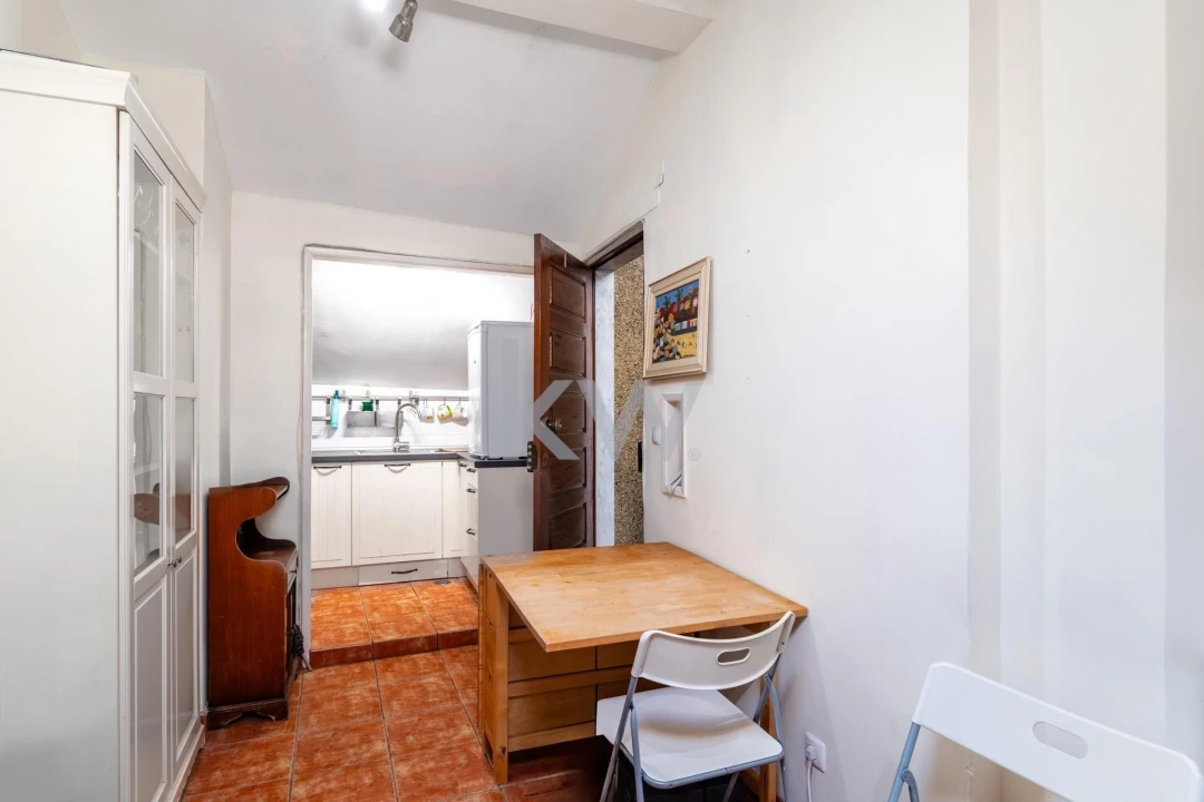 Loja para Venda em Campo de Ourique Foto 18