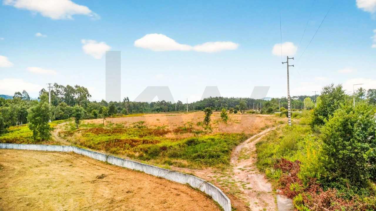 Terreno para Venda em Cerdal Foto 18