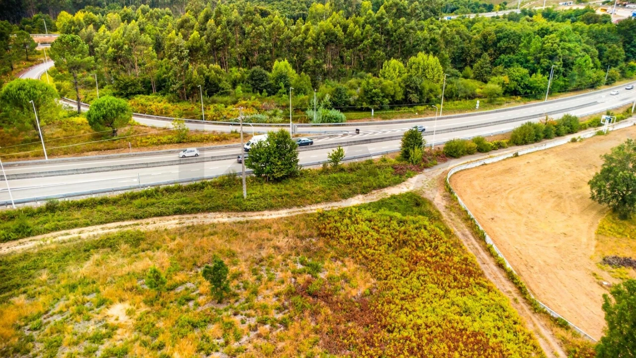 Terreno para Venda em Cerdal Foto 19
