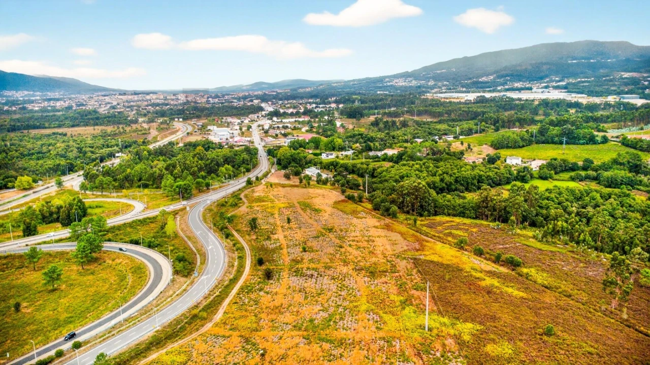 Terreno para Venda em Cerdal Foto 14