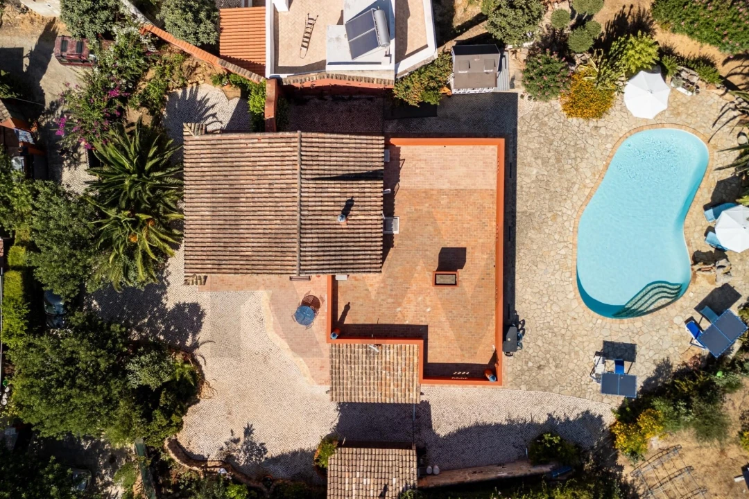 Quinta T3 para Venda em Quelfes Foto 10