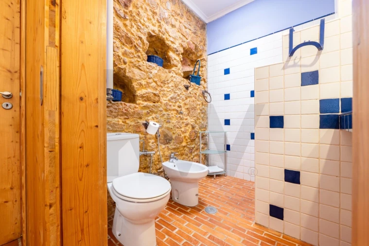 Quinta T3 para Venda em Quelfes Foto 19