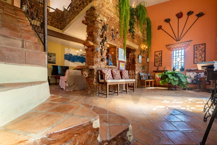 Quinta T3 para Venda em Quelfes Foto 30