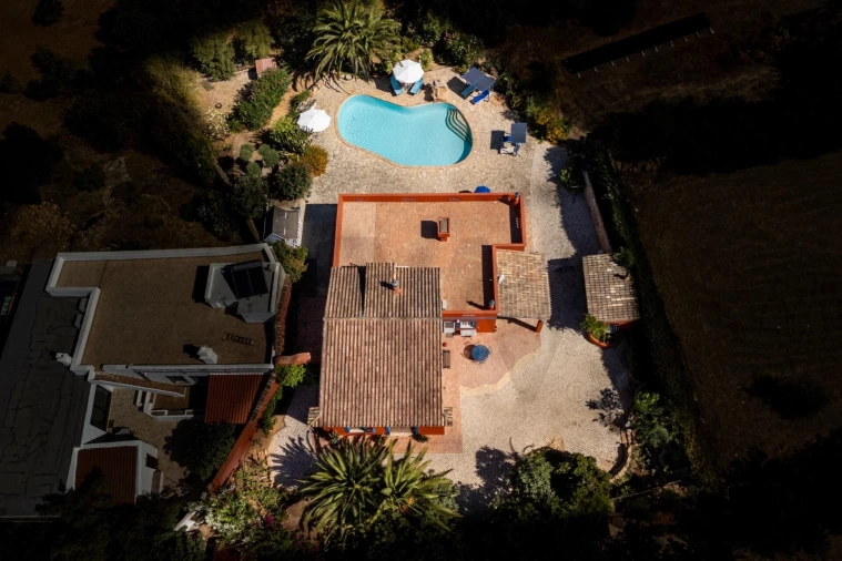 Quinta T3 para Venda em Quelfes Foto 11