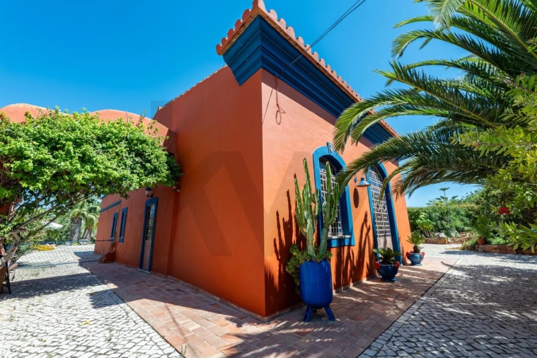 Quinta T3 para Venda em Quelfes Foto 3