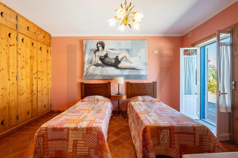 Quinta T3 para Venda em Quelfes Foto 22