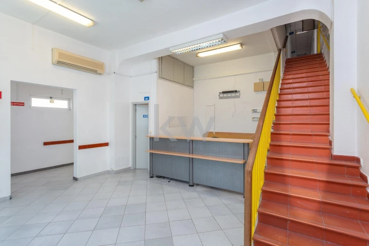 Escritório para Venda em Vila Franca de Xira Foto 2