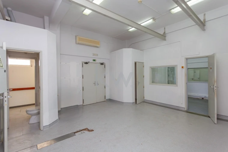 Escritório para Venda em Vila Franca de Xira Foto 14