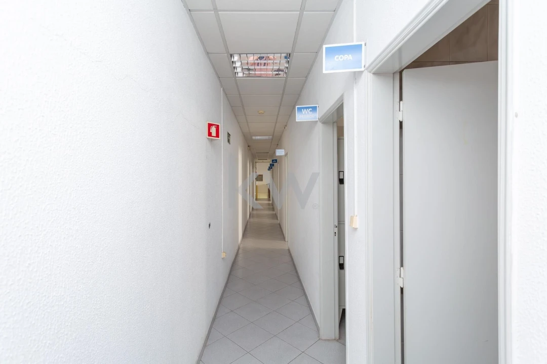 Escritório para Venda em Vila Franca de Xira Foto 25