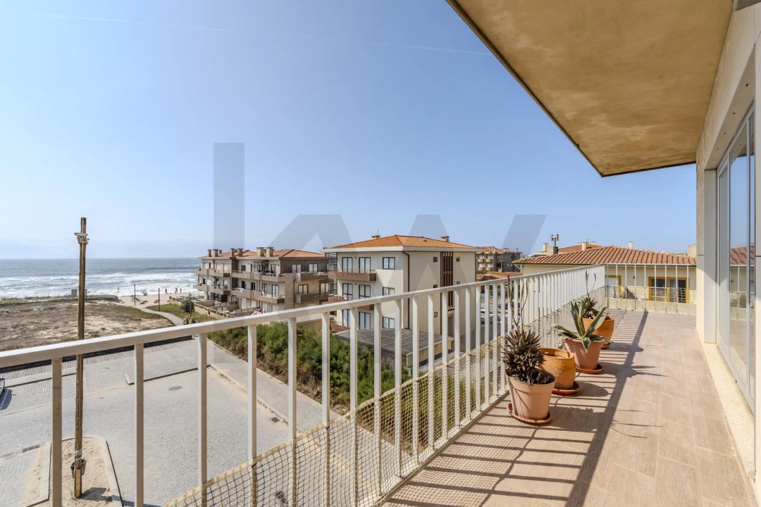 Apartamento T2 para Venda em Arvore Foto 18