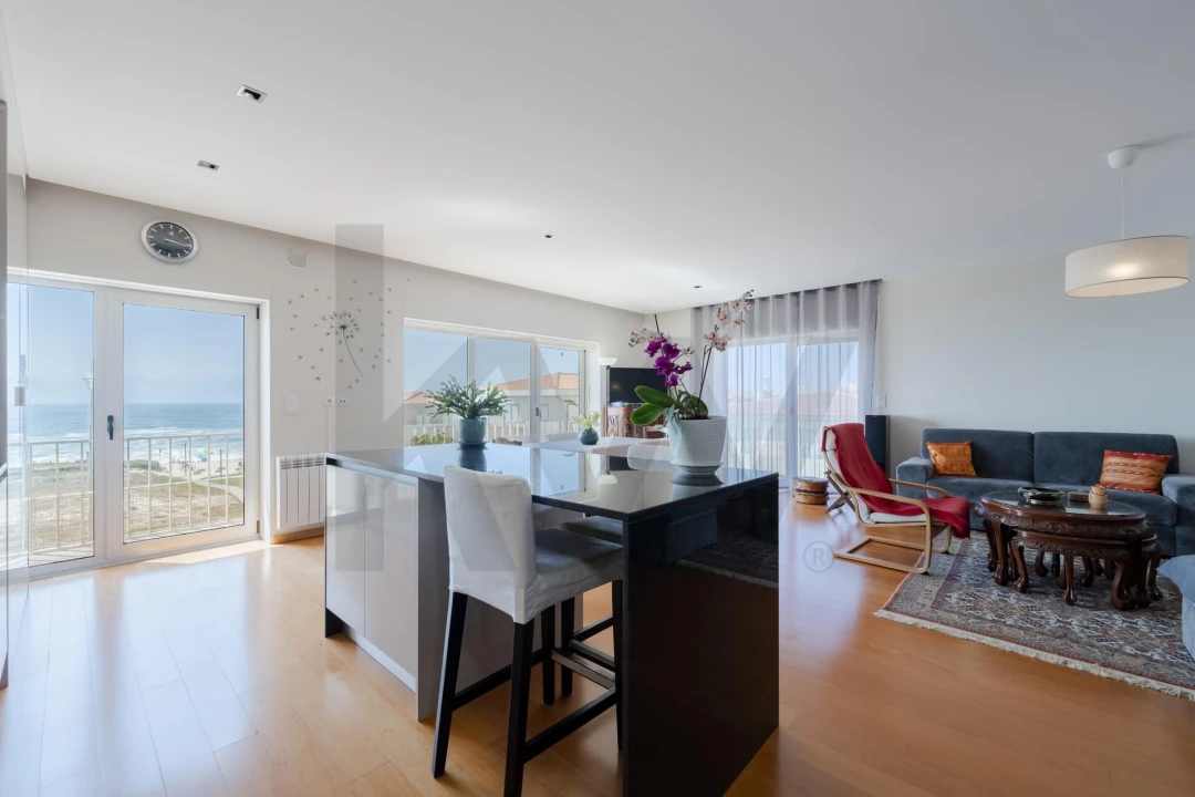 Apartamento T2 para Venda em Arvore Foto 7