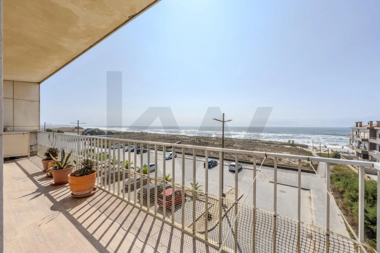 Apartamento T2 para Venda em Arvore Foto 17