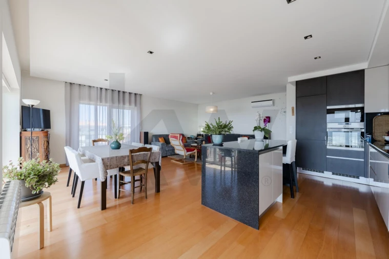 Apartamento T2 para Venda em Arvore Foto 4