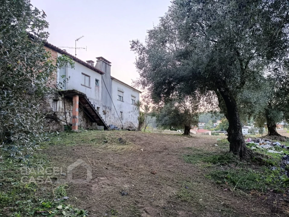 Moradia T4 para Venda em Alheira e Igreja Nova Foto 12