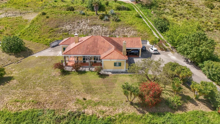 Moradia T4 para Venda em Arruda dos Vinhos Foto 3