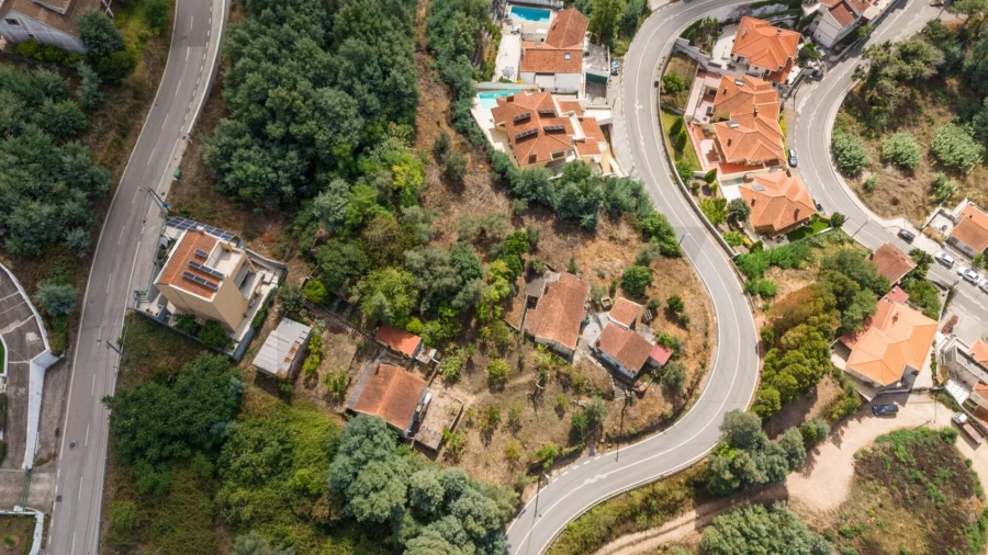 Moradia T5 para Venda em Santo Antonio dos Olivais Foto 14