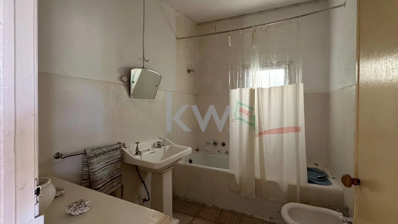 Moradia T7 para Venda em Santiago Maior Foto 26