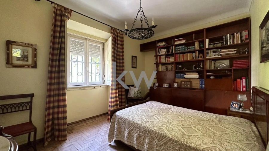 Moradia T7 para Venda em Santiago Maior Foto 14