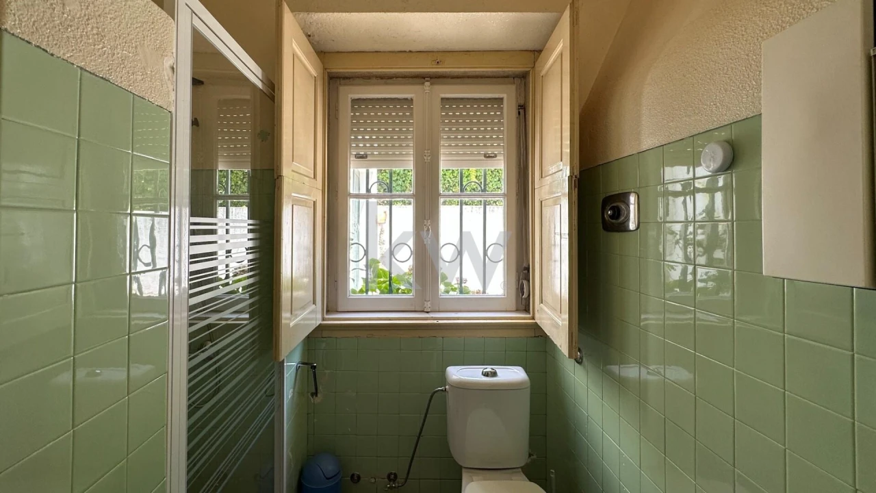 Moradia T7 para Venda em Santiago Maior Foto 8