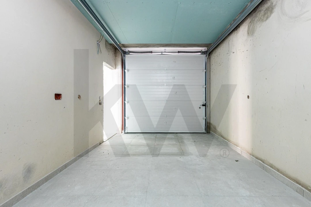 Moradia T4 para Venda em Lousa Foto 14