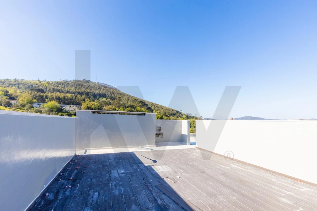 Moradia T4 para Venda em Lousa Foto 41