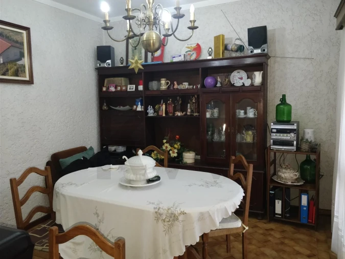 Moradia T5 para Venda em O. Azeméis, Riba-Ul, Ul, Macinhata Seixa, Madail Foto 16