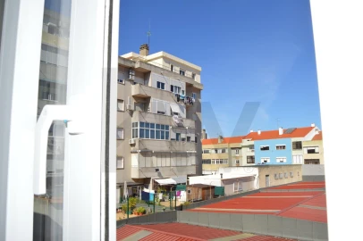 Apartamento T3 para Venda em Alverca do Ribatejo e Sobralinho