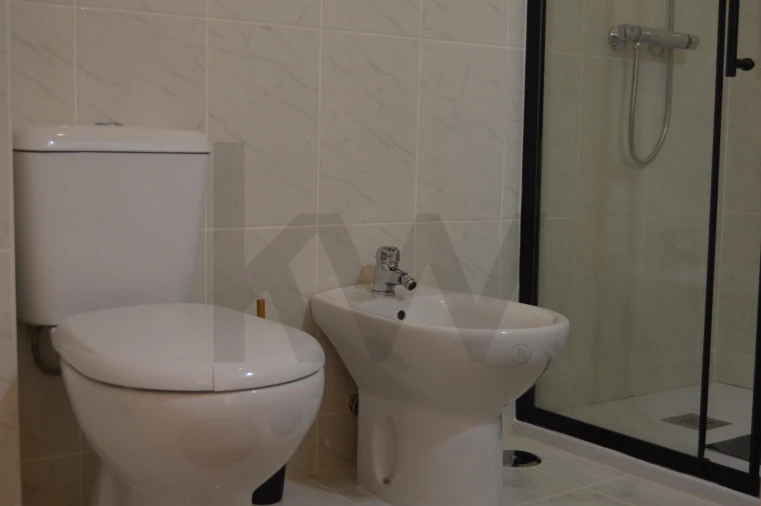 Apartamento T3 para Venda em Alverca do Ribatejo e Sobralinho Foto 9