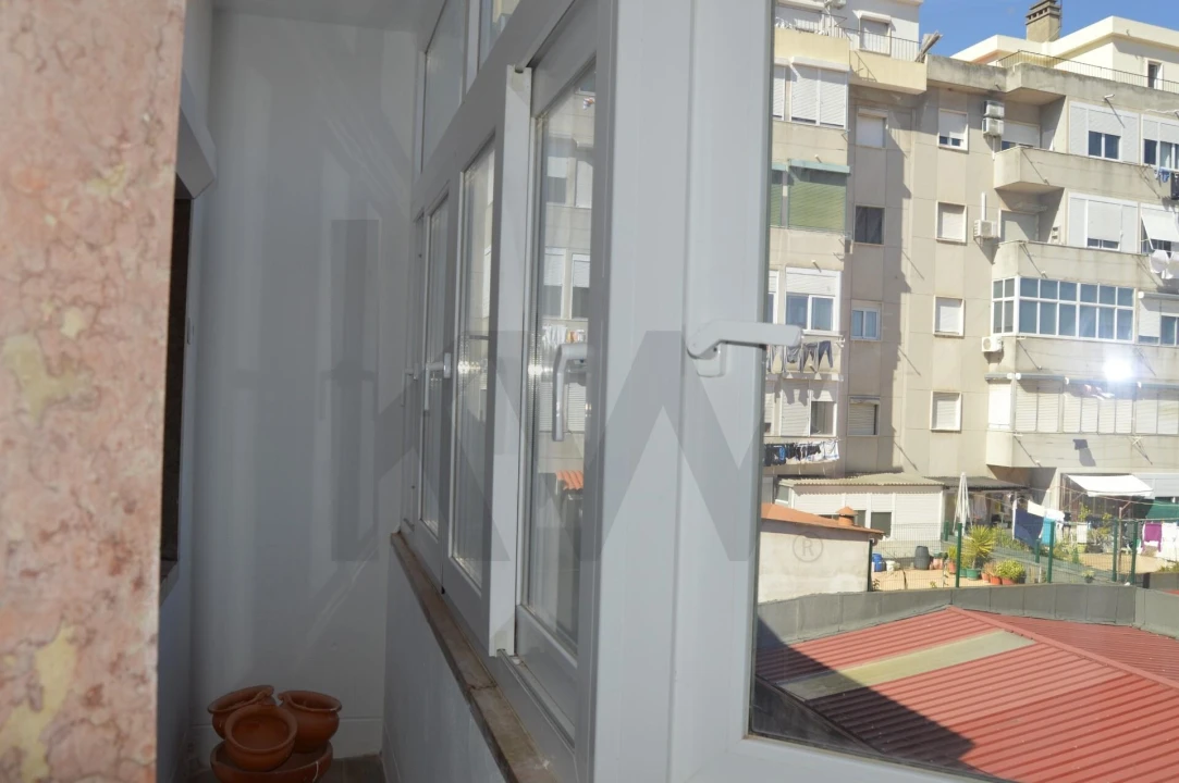 Apartamento T3 para Venda em Alverca do Ribatejo e Sobralinho Foto 4