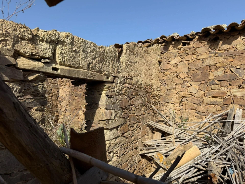 Moradia T2 para Venda em Martim Longo Foto 22