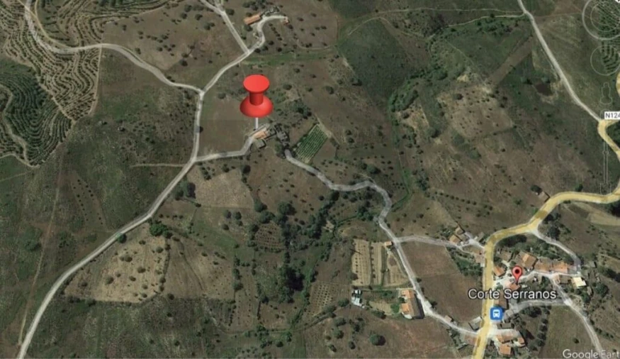 Moradia T2 para Venda em Martim Longo Foto 28