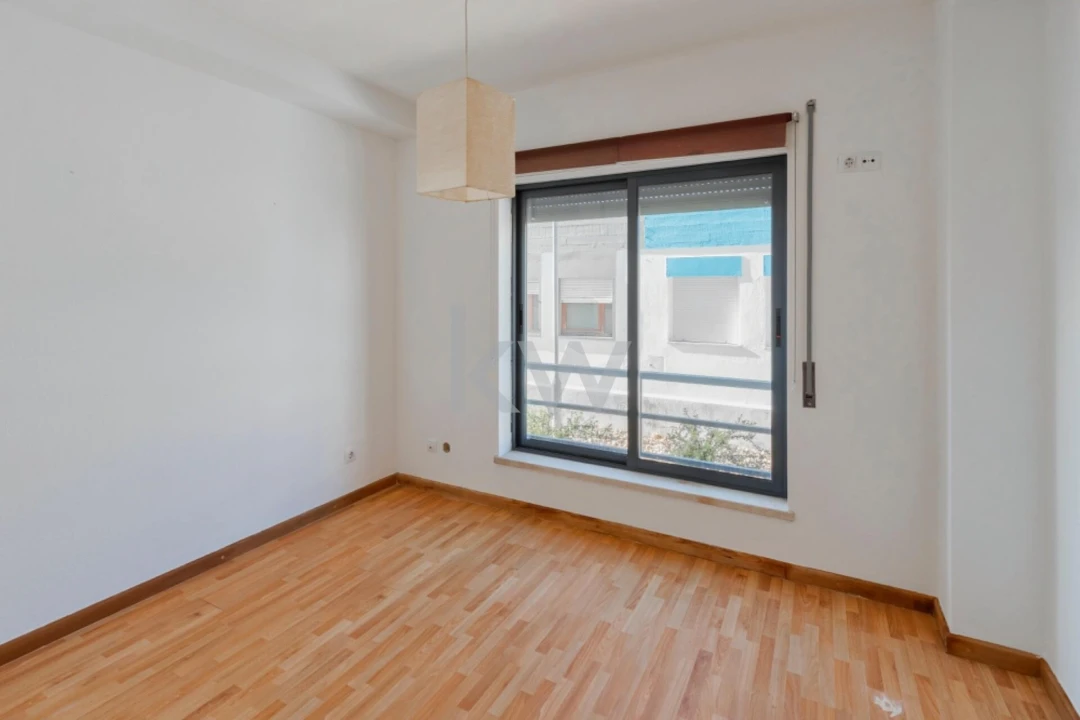 Moradia T5 para Venda em Santo Andre Foto 7