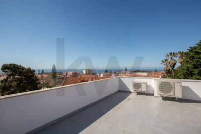 Apartamento T3 para Venda em Carcavelos e Parede