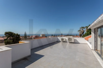 Apartamento T3 para Venda em Carcavelos e Parede