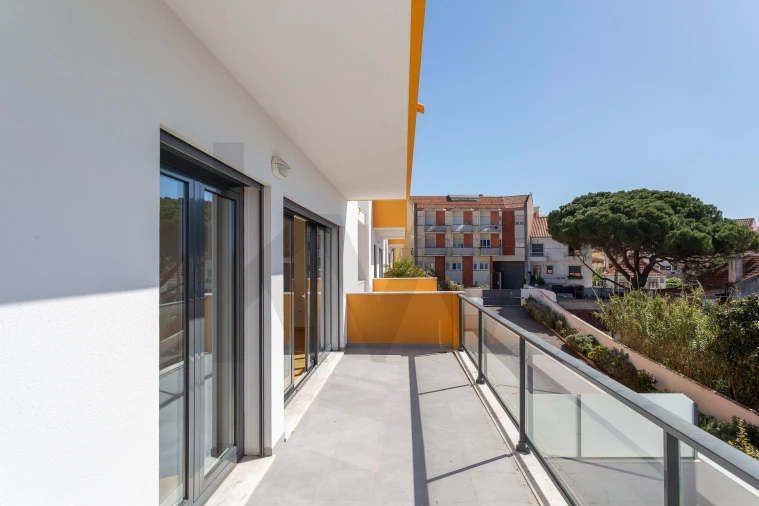 Apartamento T3 para Venda em Carcavelos e Parede Foto 4