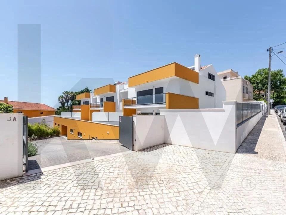 Apartamento T3 para Venda em Carcavelos e Parede Foto 2