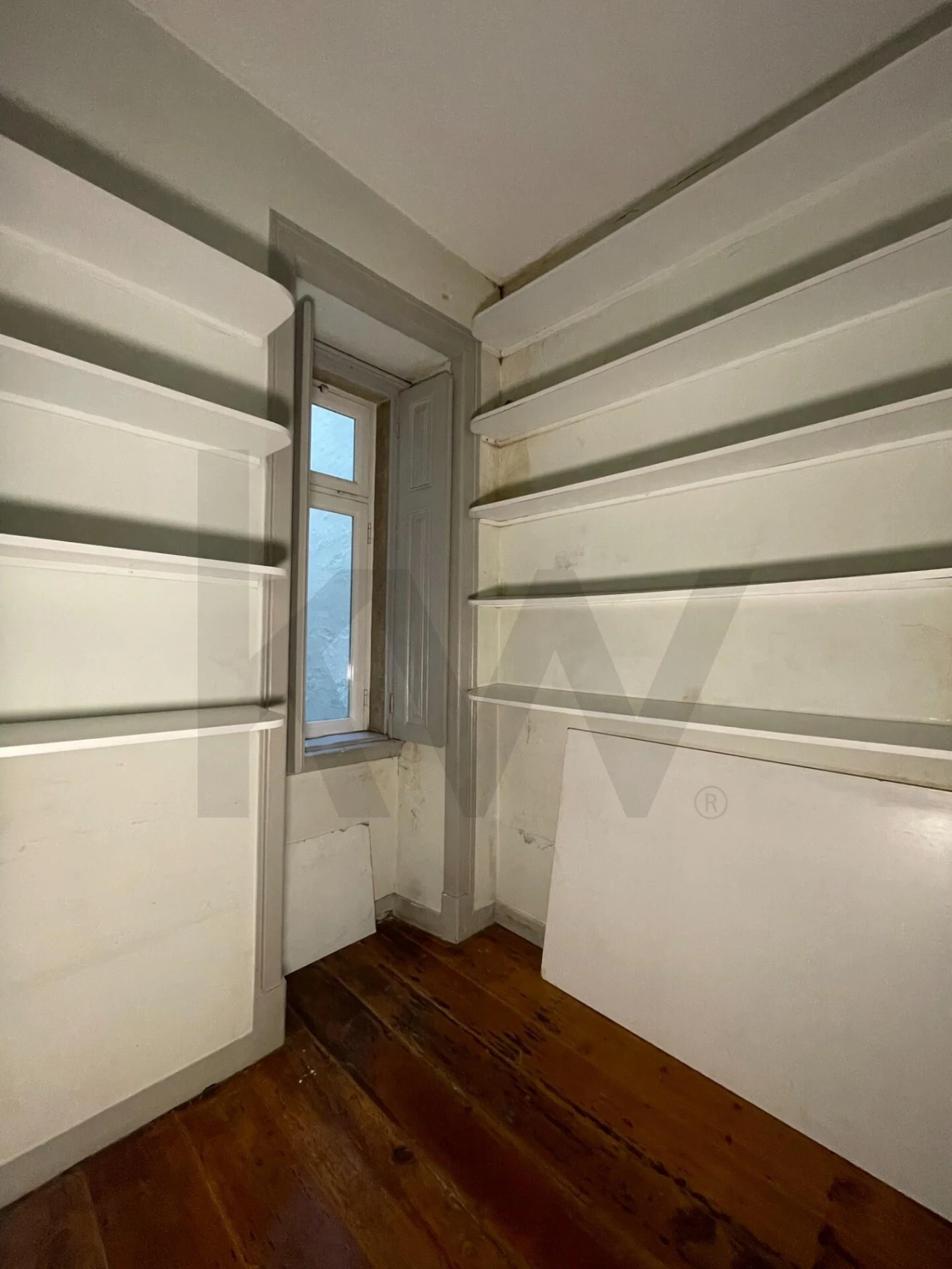 Apartamento T5 para Venda em Santo António Foto 41
