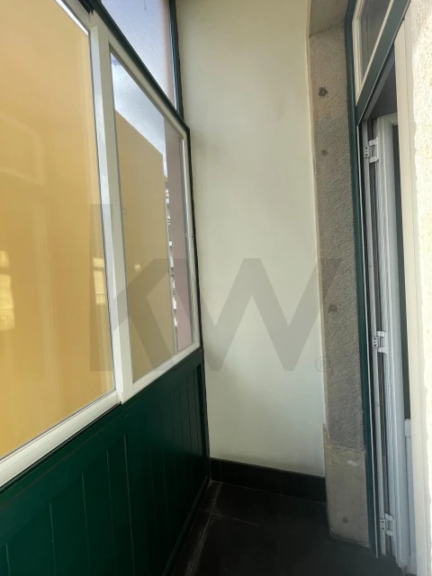 Apartamento T5 para Venda em Santo António